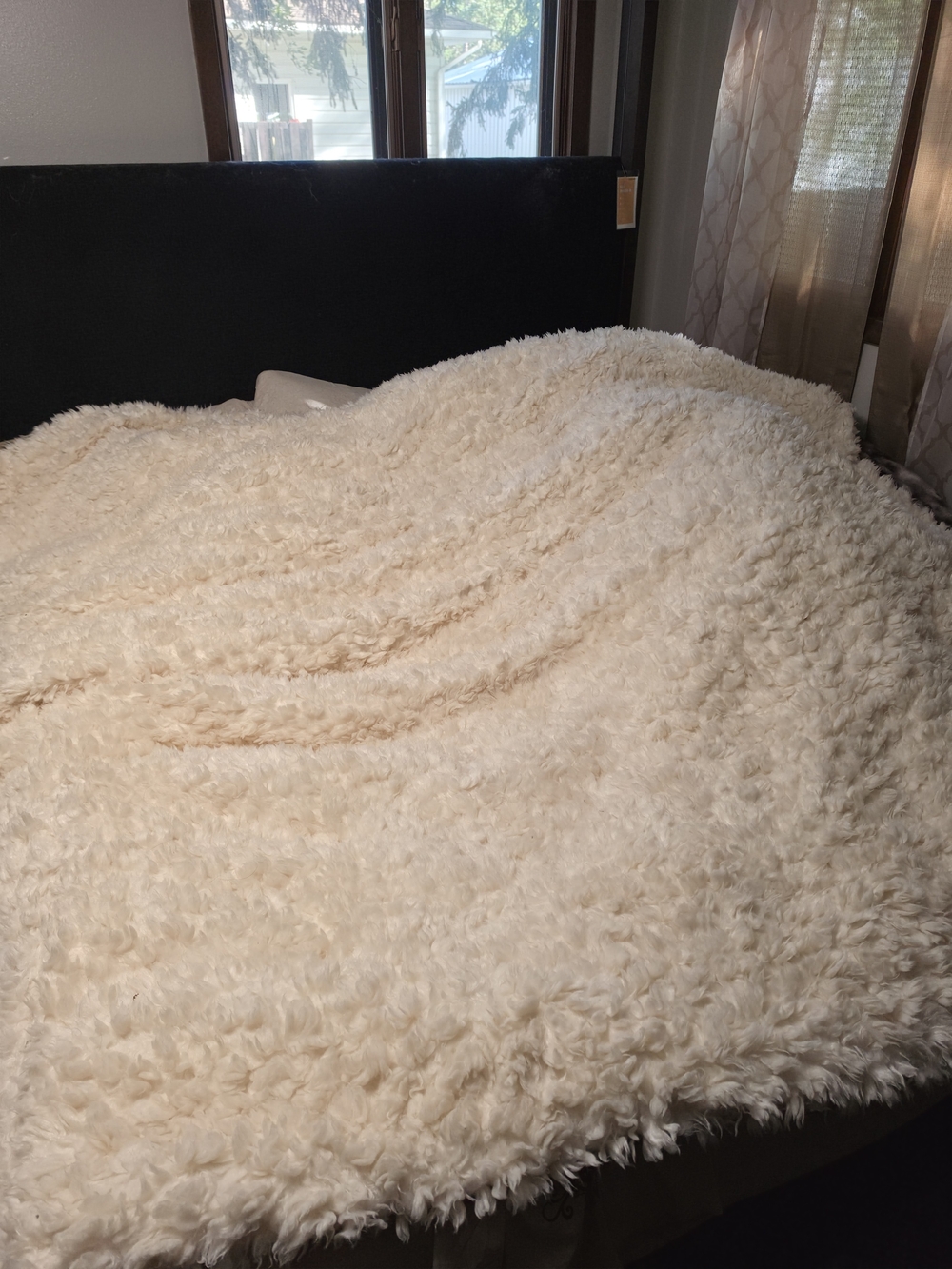 Coma Inducer Plush Faux Sheepskin Bedspread - Cream